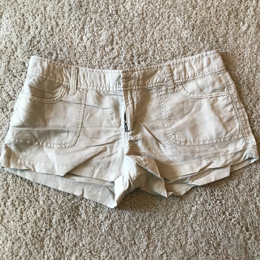 Aeropostale Tan/Khaki Shorts